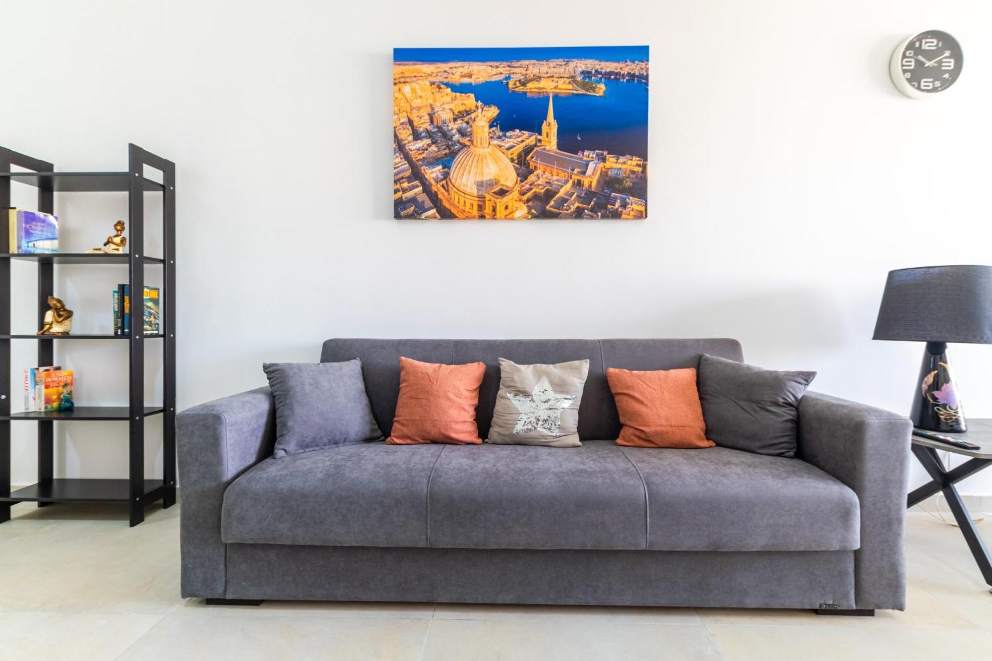 Daire Spacious Brand New Hc Balcony 3 Bdr 2 Bth Bugibba